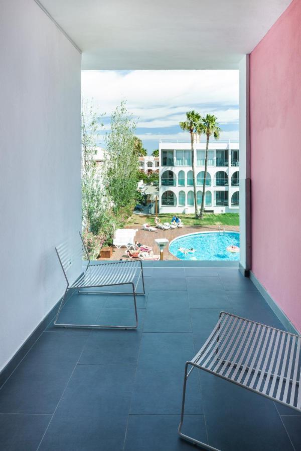 Ebano Hotel Apartments&Spa Playa d'en Bossa Esterno foto