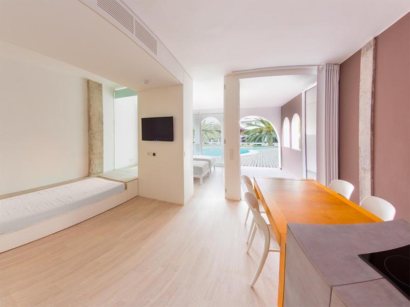 Ebano Hotel Apartments&Spa Playa d'en Bossa Esterno foto